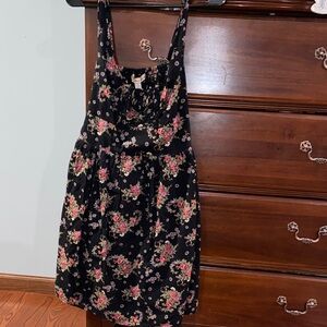 American Rag, size M, black floral